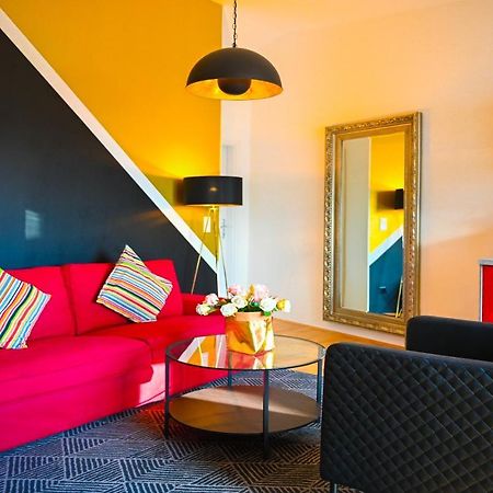 Modern Suite Naschmarkt Vienna Exterior photo