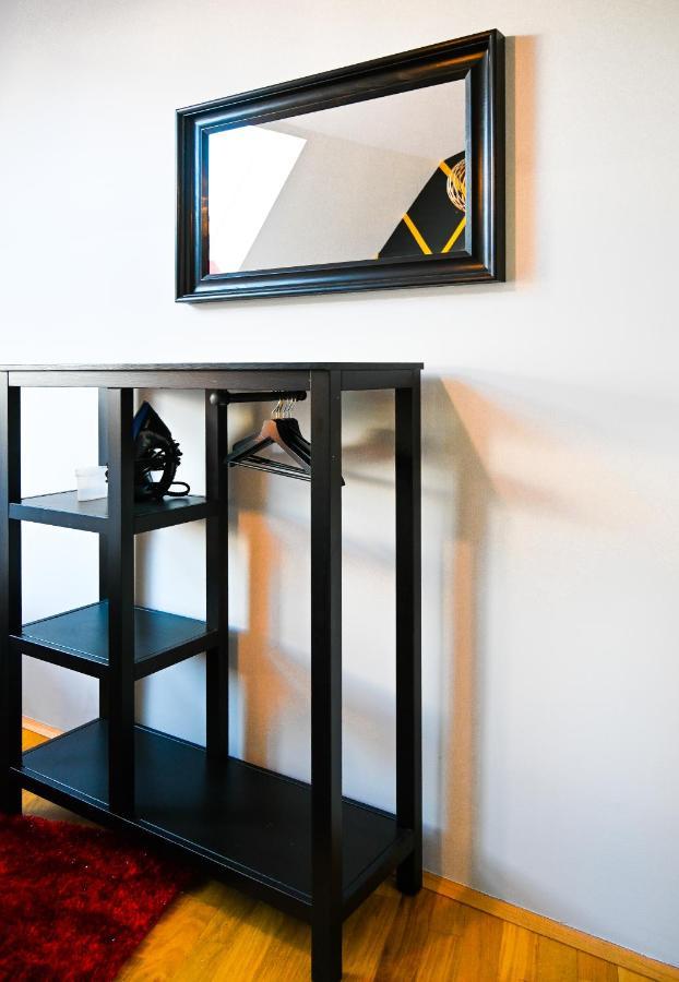 Modern Suite Naschmarkt Vienna Exterior photo